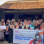 Penyaluran 100 Paket Sembako untuk Lansia dhuafa, Pelosok Negeri, Desa Pangkalan Jati, Depok