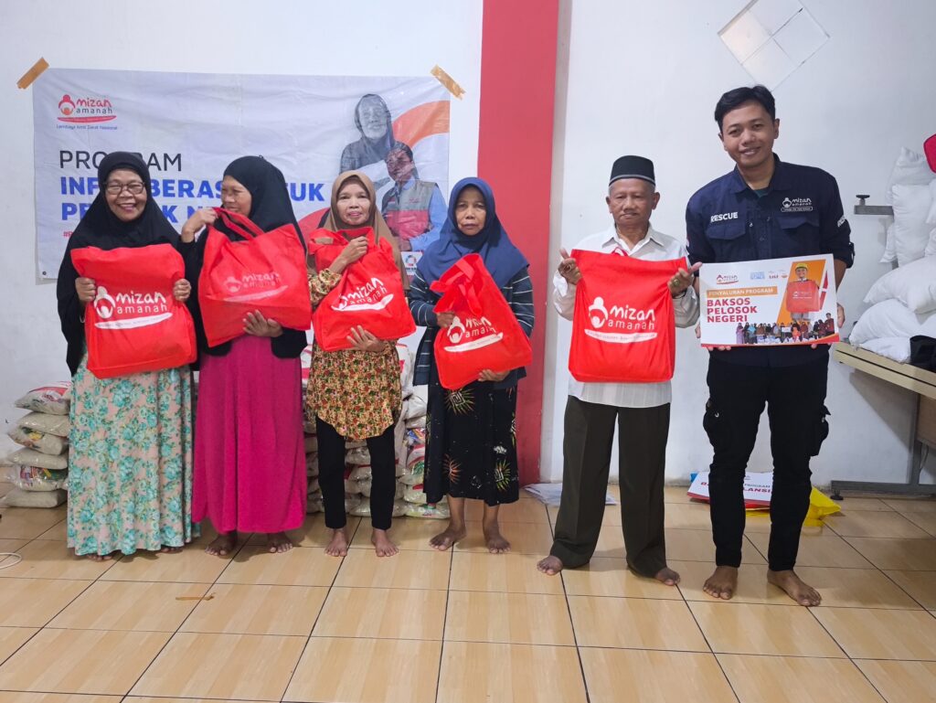 Wujud Kepedulian Untuk Lansia dan Warga Tidak Mampu di Cimahi