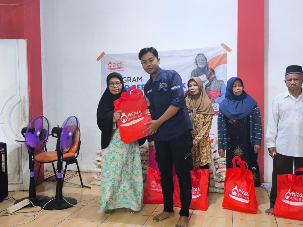 Wujud Kepedulian Untuk Lansia dan Warga Tidak Mampu di Cimahi 