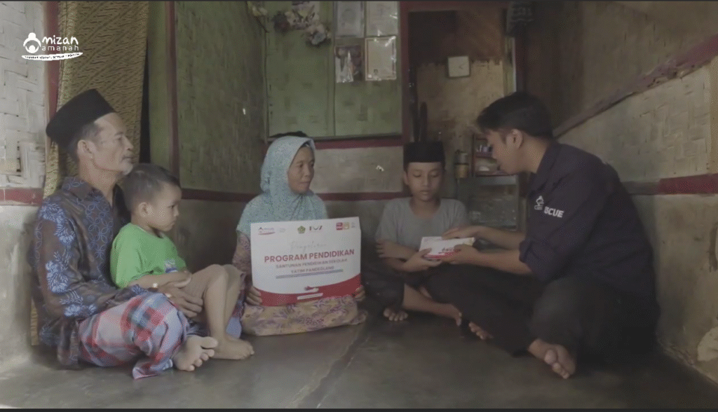 Revi, Anak Yatim dengan Cita-Cita Menjadi Ustadz: Menjadikan Ilmu sebagai Cahaya Kehidupan 